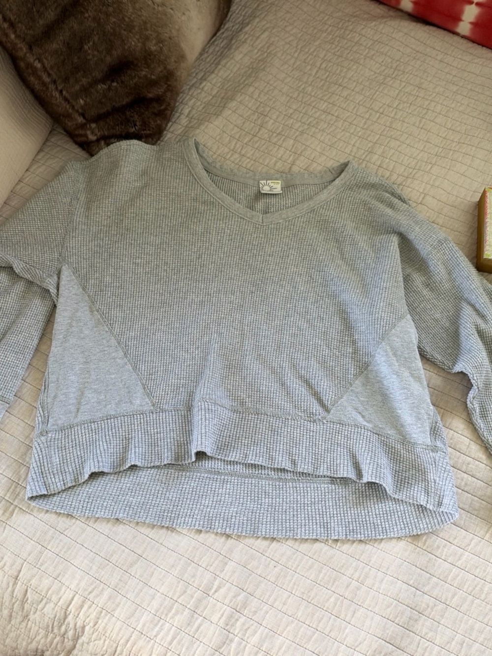 Aerie gray thermal boxy, comfy oversized small, long sleeve V neck top